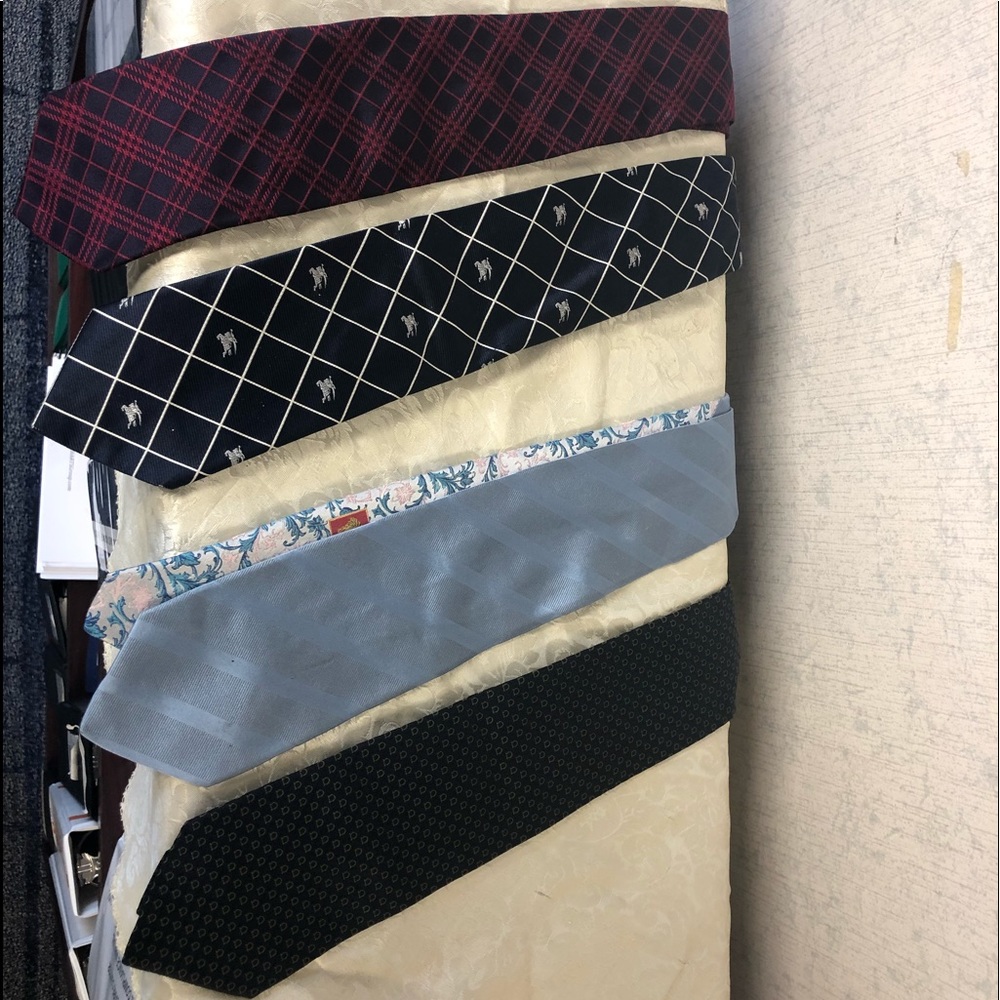 Burberry, Versace, & Salvatore Ferragauro ties